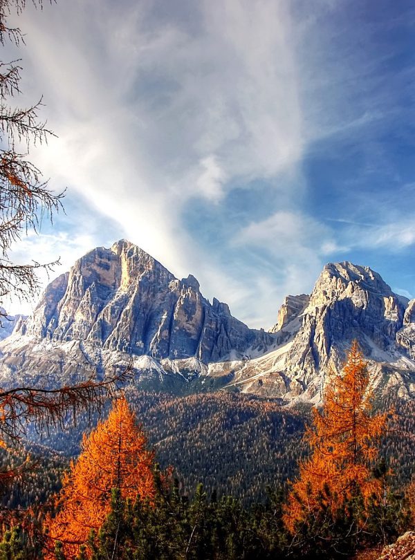 dolomites-2897227_1920
