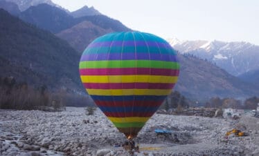 hot air balloon, kullu manali trip
