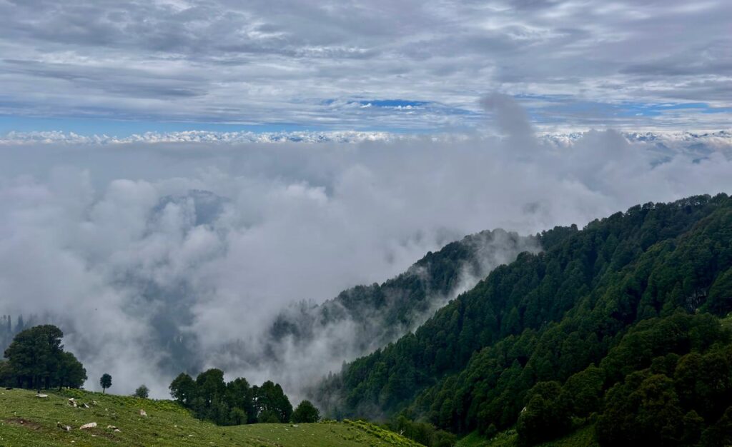 Scenic picture of Shikari devi