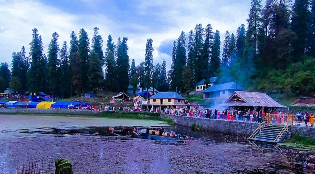 A scene at Kamrunag temple during fair
